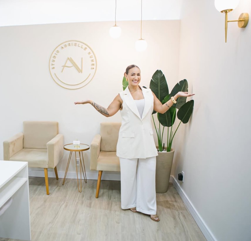 Studio Adrielle Nunes – Design de Sobrancelhas na Ilha do Governador