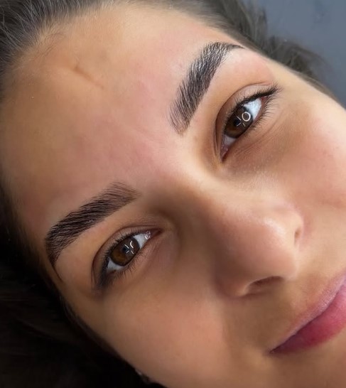 Brow Lamination estraga a sobrancelha? Mitos e verdades